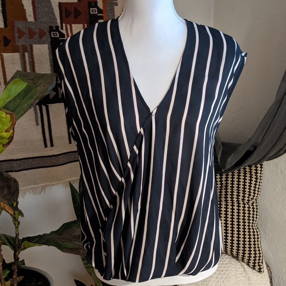 🌻 Leith Stripe Faux Wrap Top